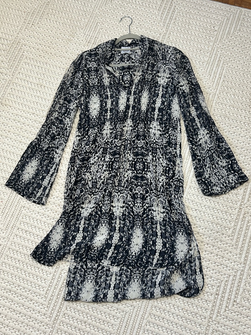 SW3 Bespoke 100% silk black and white print dress size small